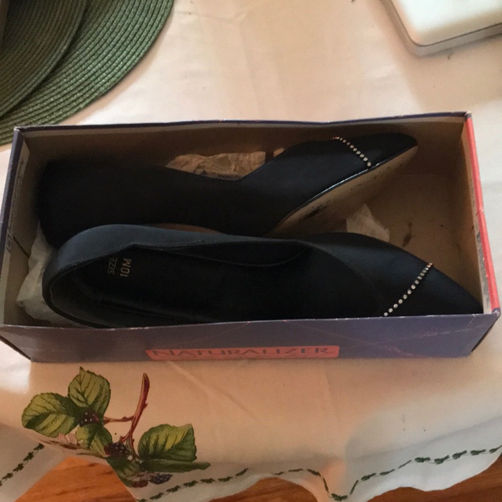 Black heels - Picture 6 of 7